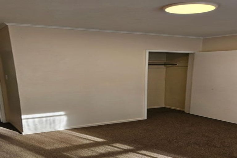 Photo of property in 70 Chesterton Street, Johnsonville, Wellington, 6037