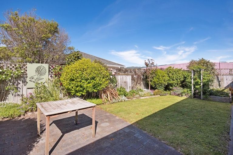 Photo of property in 19a Dennis Taylor Court, Paraparaumu, 5032