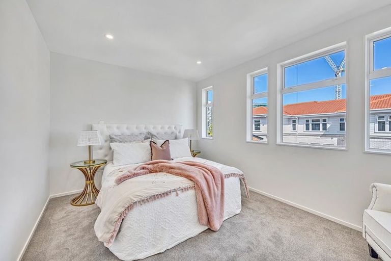 Photo of property in 32 Whautapu Court, Avondale, 1026