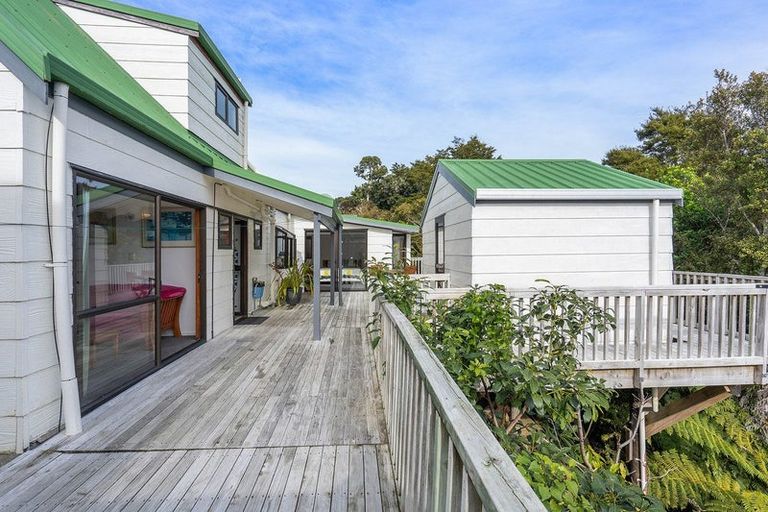 Photo of property in 113 Te Haumi Drive, Paihia, 0200