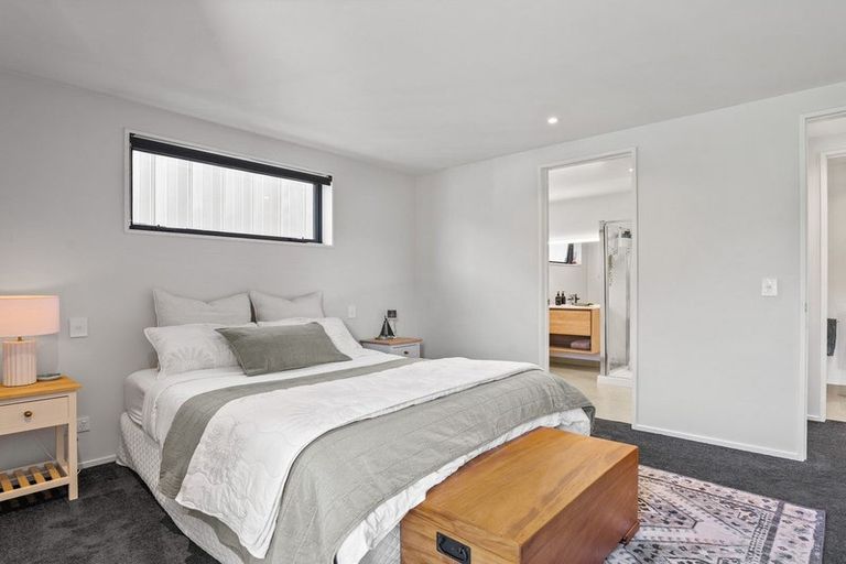 Photo of property in 51 Red Cottage Drive, Lake Hayes, Queenstown, 9304