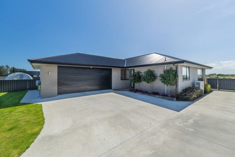 Photo of property in 28 Lindsay Way, Grasmere, Invercargill, 9810