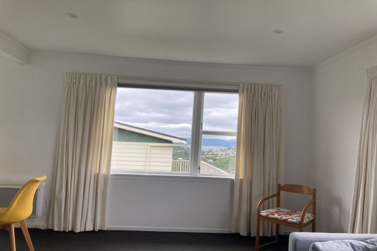 Photo of property in 47 Chartwell Drive, Crofton Downs, Wellington, 6035