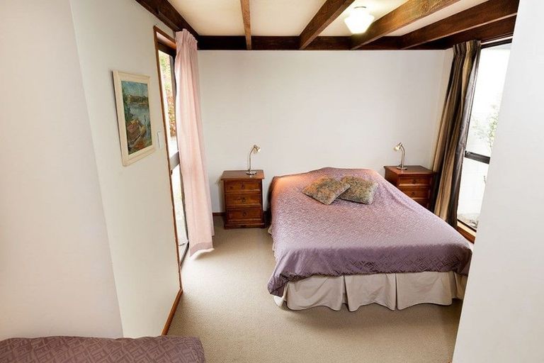 Photo of property in 22a Heuchan Lane, Wanaka, 9305