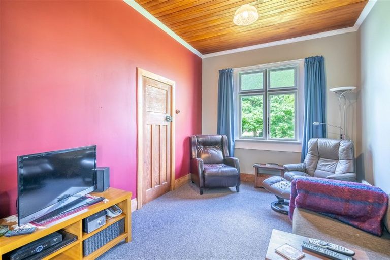 Photo of property in 4 Newcastle Street, Riversdale, 9776