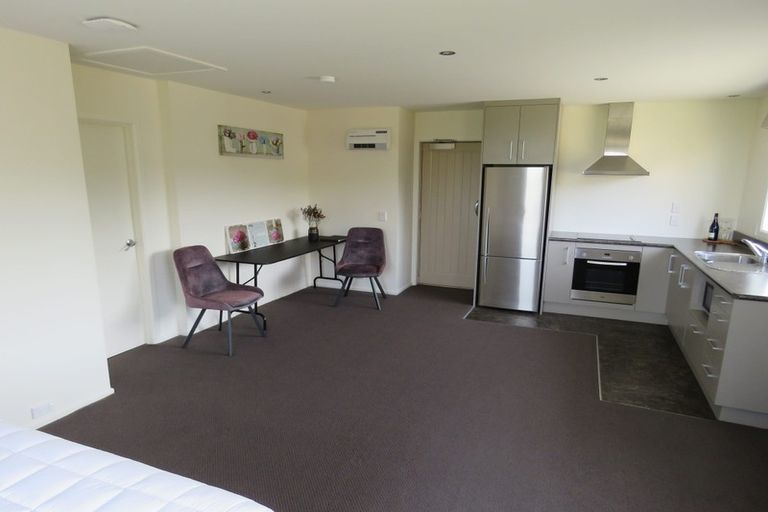 Photo of property in 5 The Parade, Okarito, Whataroa, 7886