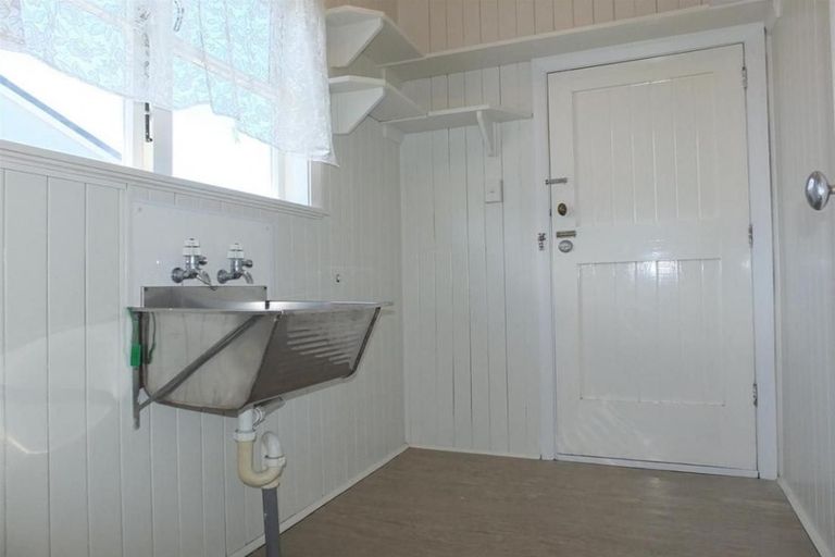 Photo of property in 21 Banks Avenue, Burwood, Christchurch, 8061