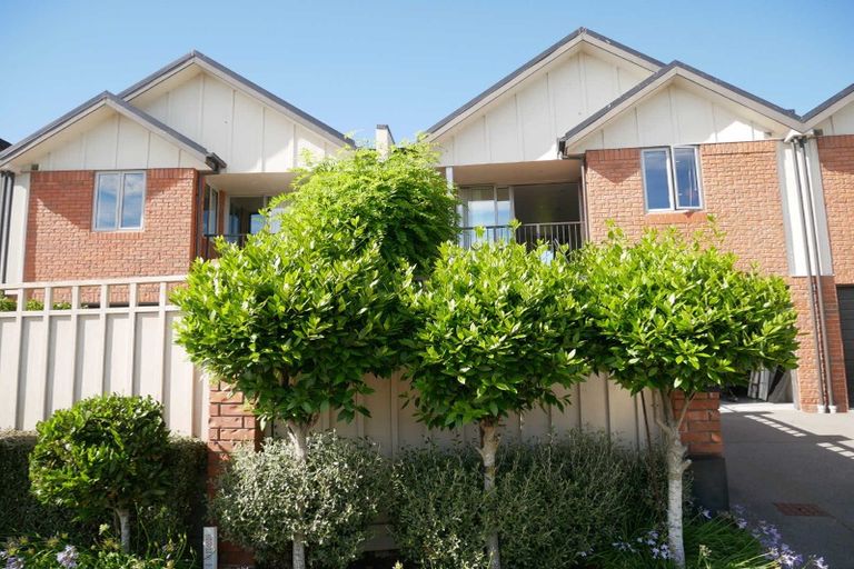 Photo of property in 18 Henley Green, Northwood, Christchurch, 8051