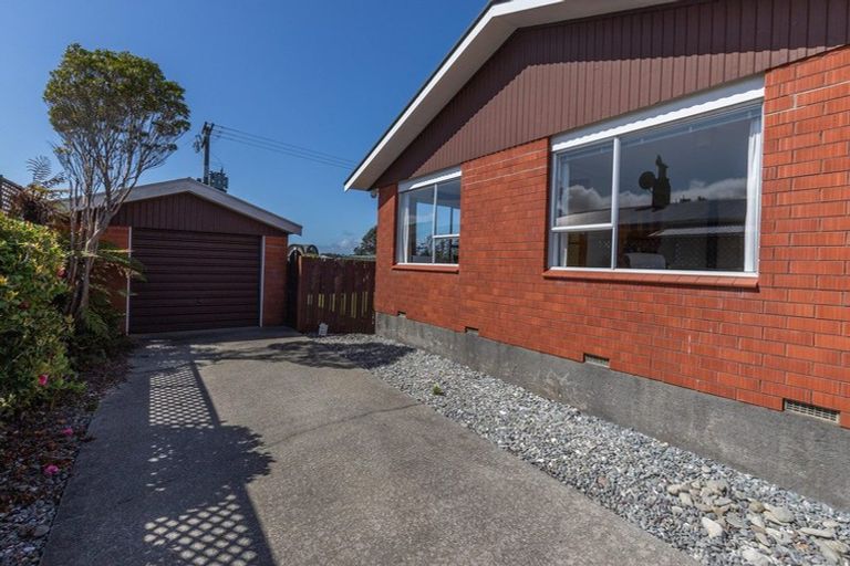 Photo of property in 18 Whitcombe Terrace, Hokitika, 7810