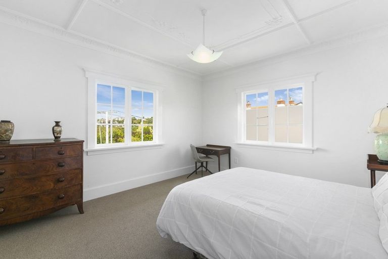 Photo of property in 33 Tolcarne Avenue, Maori Hill, Dunedin, 9010
