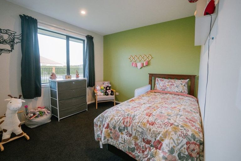 Photo of property in 149 Seaward Road, Edendale, 9825