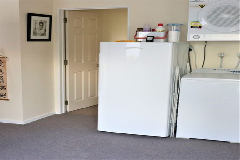 Photo of property in 1/122 Kenny Street, Waihi, 3610