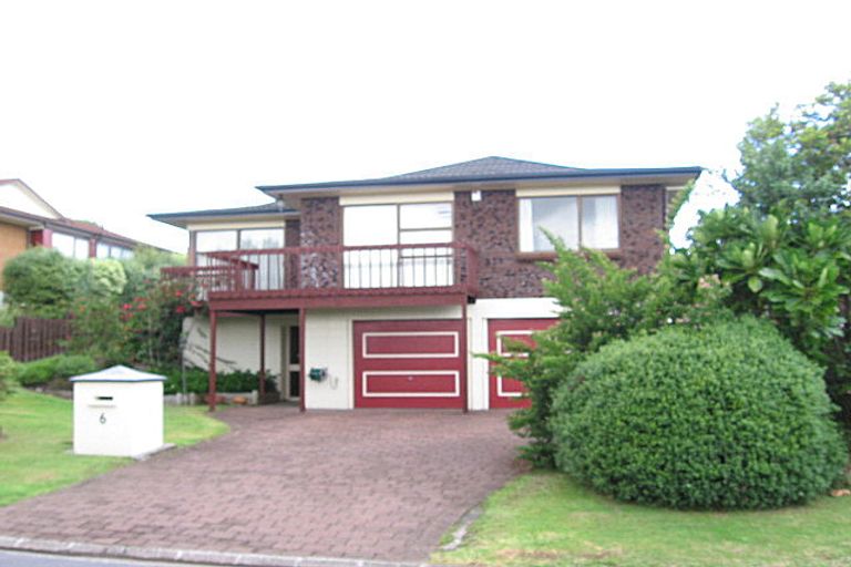Photo of property in 6 Essington Place, Half Moon Bay, Auckland, 2012