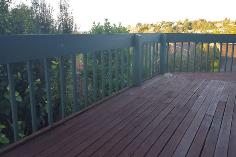 Photo of property in 2/54 Redwing Street, Browns Bay, Auckland, 0630