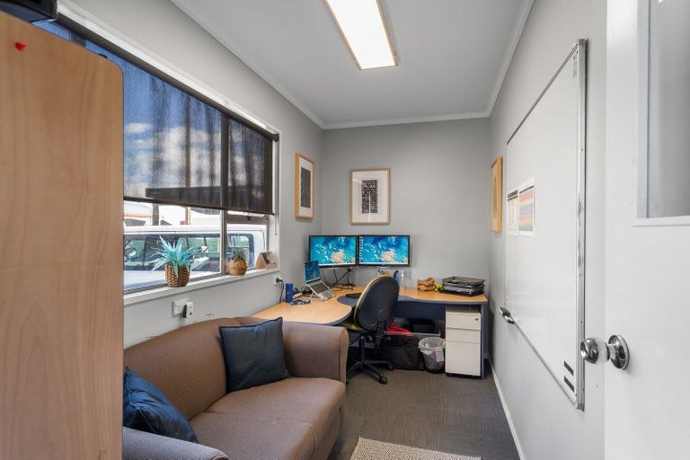 Photo of property in 2 Cargill Place, Richmond, Christchurch, 8013