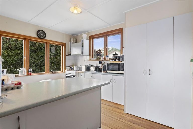 Photo of property in 15 Glenfield Road, Owhata, Rotorua, 3010