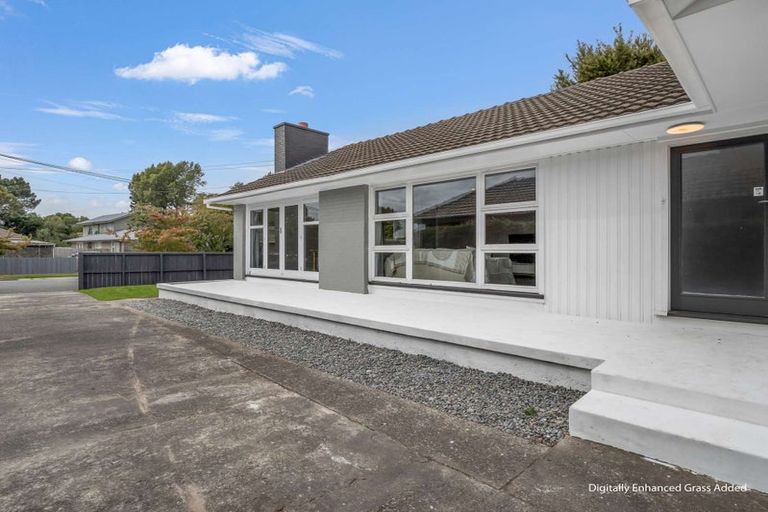 Photo of property in 23 Woodbury Street, Avonhead, Christchurch, 8042