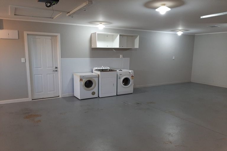 Photo of property in 65 Peter Hall Drive, Kelvin Grove, Palmerston North, 4414