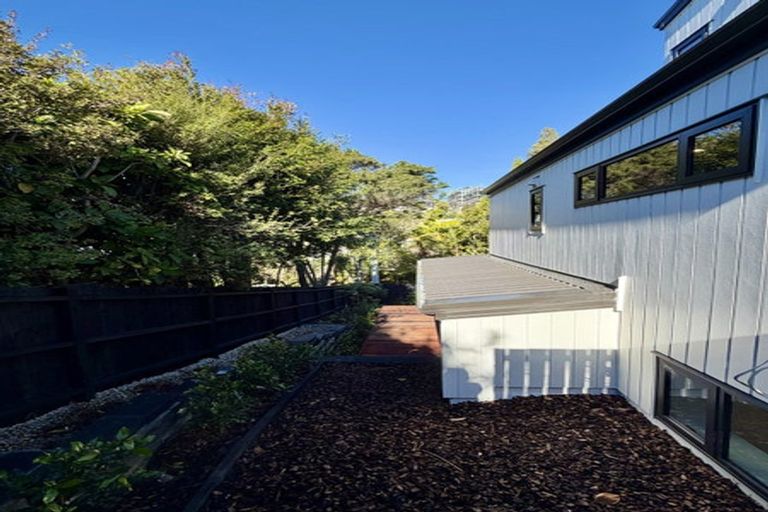Photo of property in 7/30 Kiteroa Terrace, Rothesay Bay, Auckland, 0630