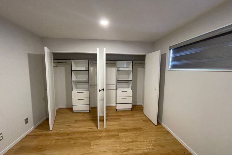 Photo of property in 116 Keri Vista Rise, Papakura, 2110