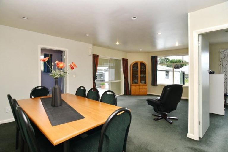Photo of property in 9 Mcsaveneys Road, Marshland, Christchurch, 8051