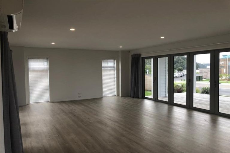 Photo of property in 2 Trevally Place, Snells Beach, 0920