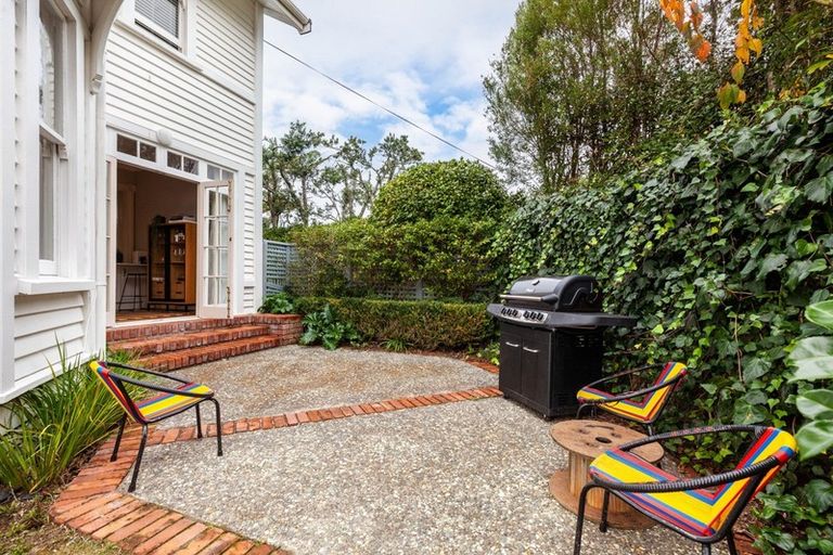 Photo of property in 139a Brooklands Road, Brooklands, New Plymouth, 4310