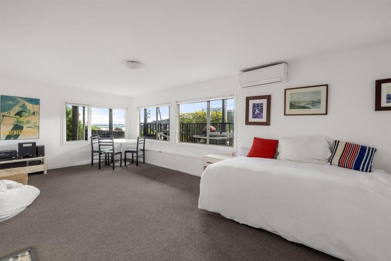 Photo of property in 13 Long Beach Road, Russell, 0202