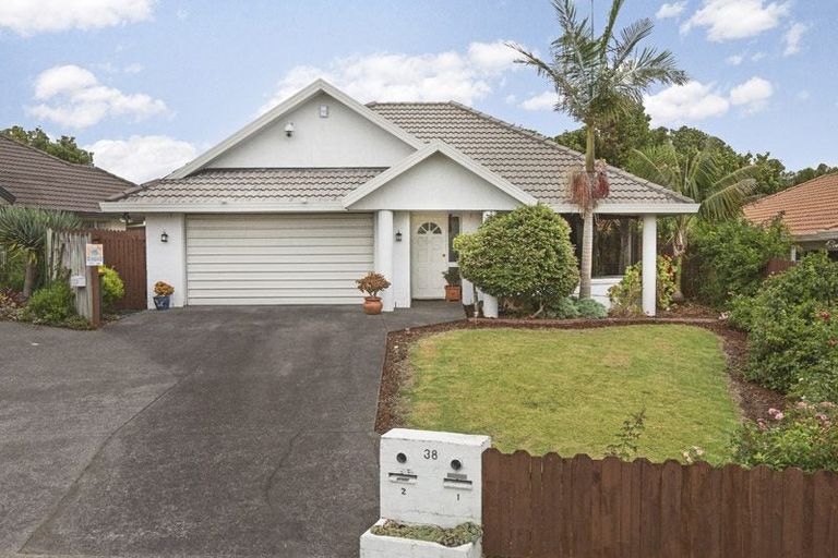 Photo of property in 1/38 Ambleside Drive, Northpark, Auckland, 2013