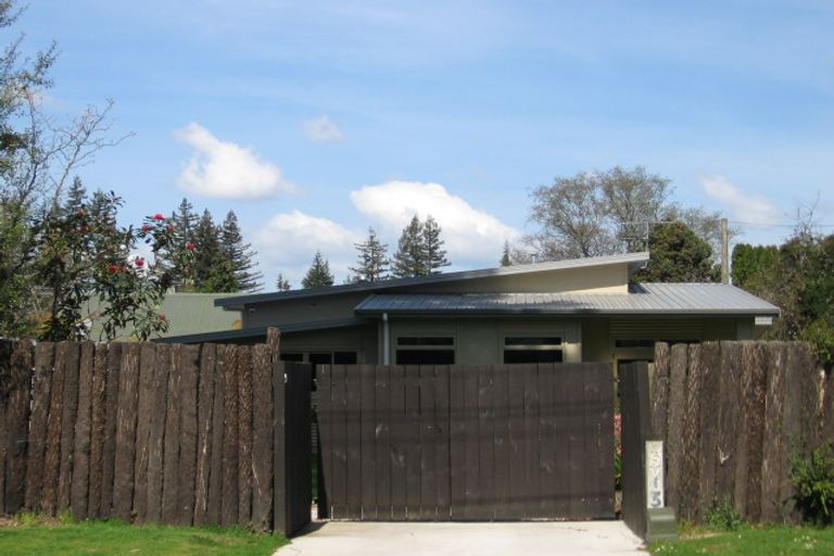 Photo of property in 54 Sunset Road, Mangakakahi, Rotorua, 3015