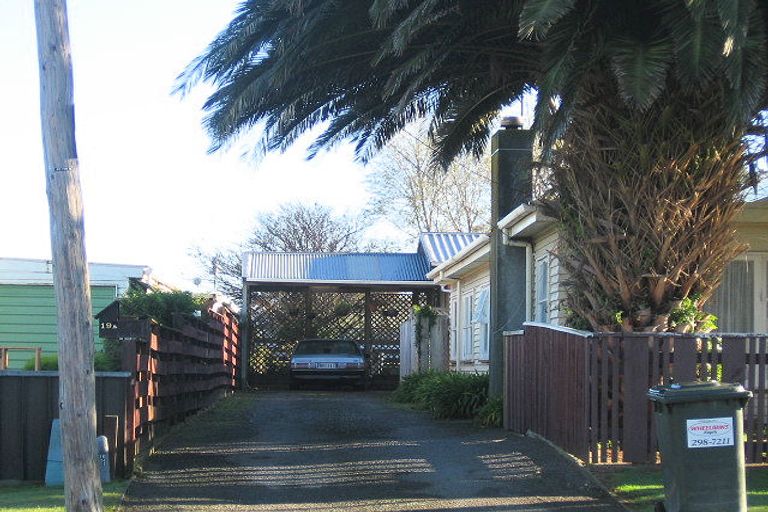 Photo of property in 19 Arawhata Road, Paraparaumu, 5032