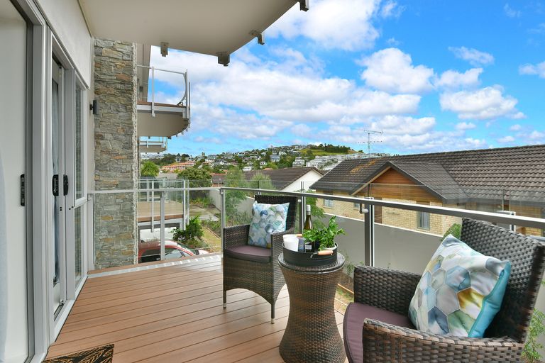 Photo of property in 206/252 Centreway Road, Orewa, 0931