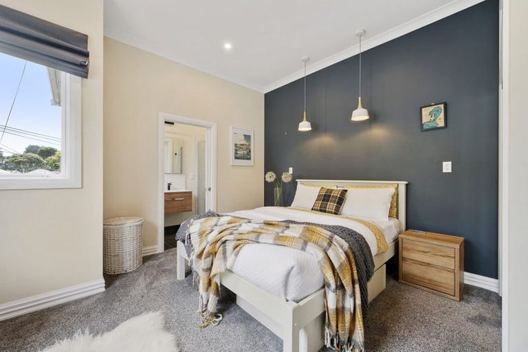 Photo of property in 7 Danube Street, Island Bay, Wellington, 6023