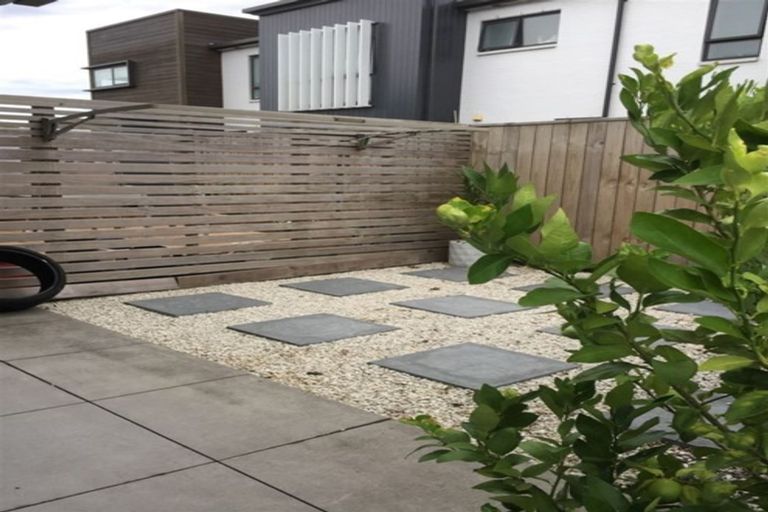 Photo of property in 41 Carder Court, Hobsonville, Auckland, 0618