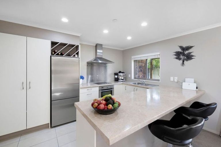 Photo of property in 42 Evergreen Crescent, Trentham, Upper Hutt, 5018