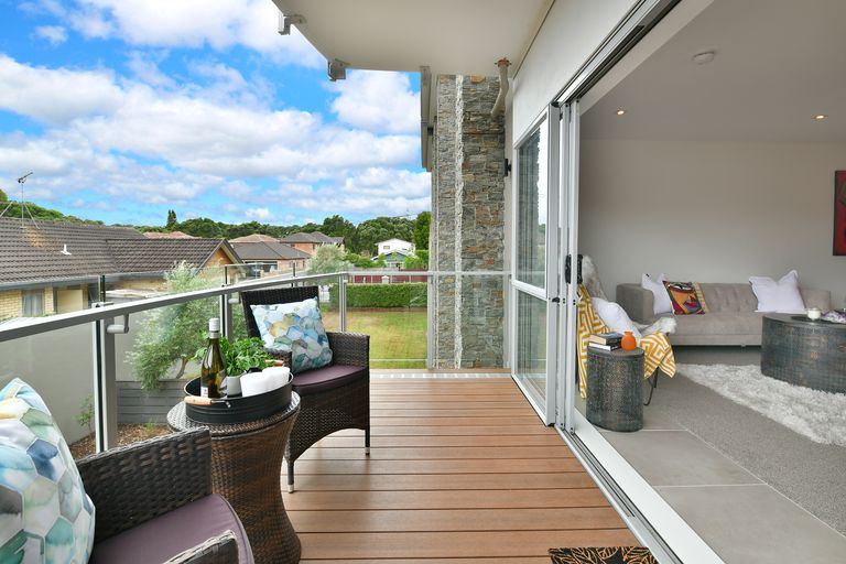 Photo of property in 206/252 Centreway Road, Orewa, 0931