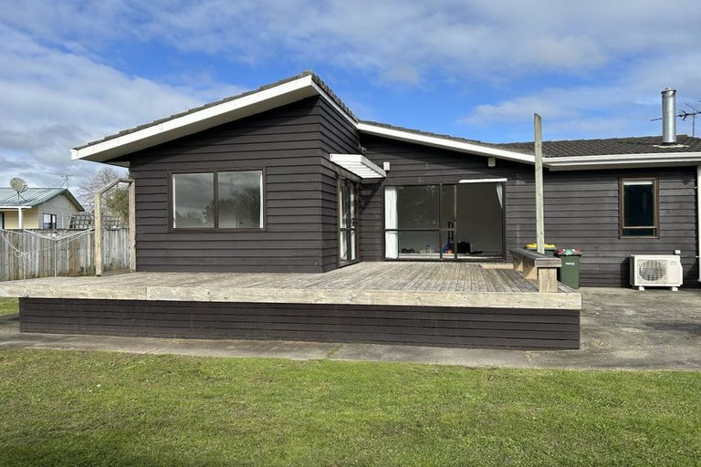 Photo of property in 15 South Avenue, Kaukapakapa, 0871