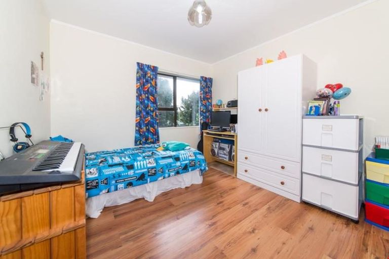 Photo of property in 4/278 Birkdale Road, Birkdale, Auckland, 0626