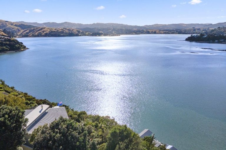Photo of property in 26a Mana View Road, Paremata, Porirua, 5026