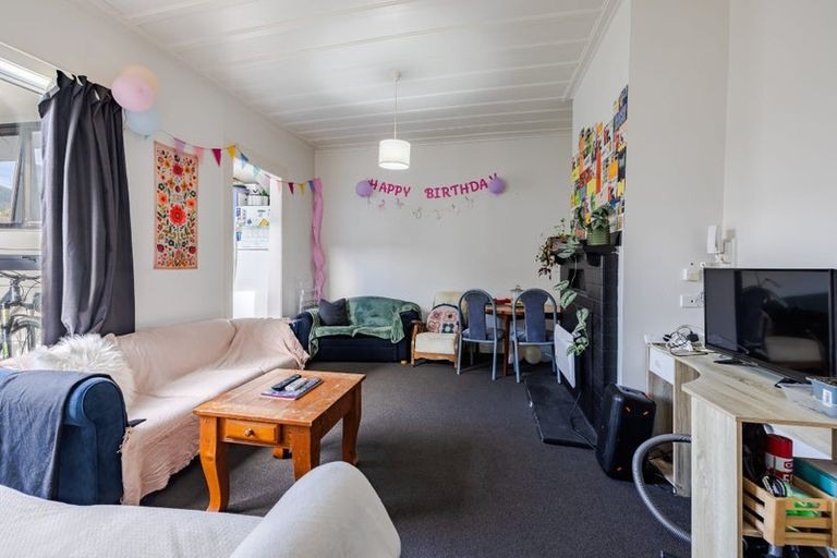 Photo of property in 9 Clyde Street, North Dunedin, Dunedin, 9016