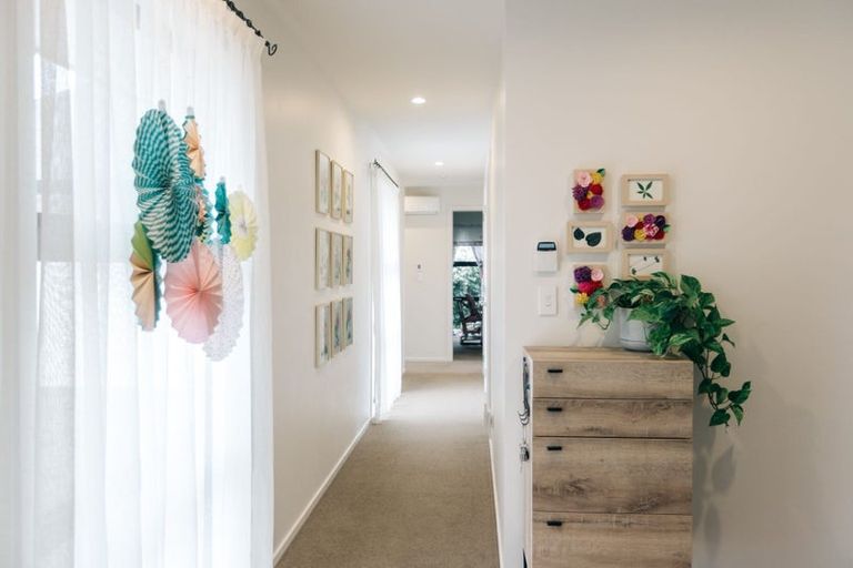 Photo of property in 12 Kentwood Place, Flagstaff, Hamilton, 3210