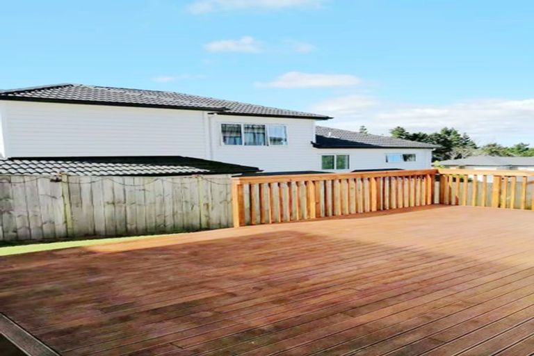 Photo of property in 27 Korihi Drive, Swanson, Auckland, 0614