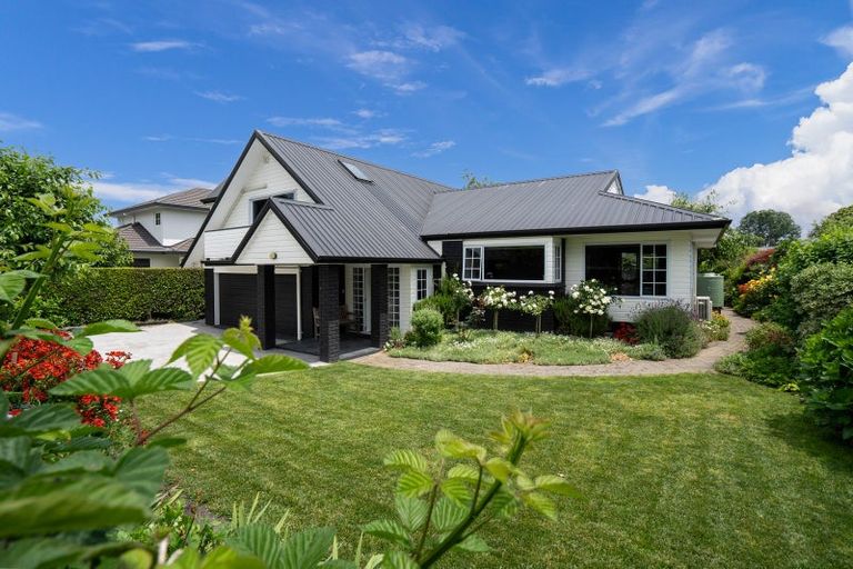 Photo of property in 71 Carlyle Street, Leamington, Cambridge, 3432