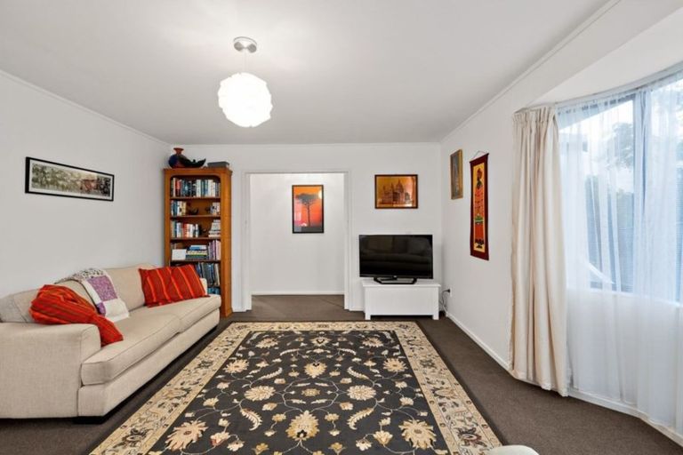 Photo of property in 1/63a Colwill Road, Massey, Auckland, 0614