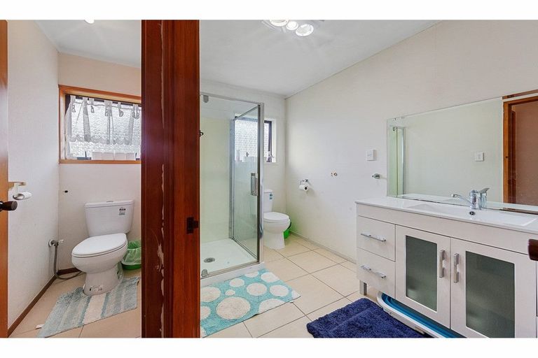 Photo of property in 1/15 Berwyn Avenue, Takanini, 2112