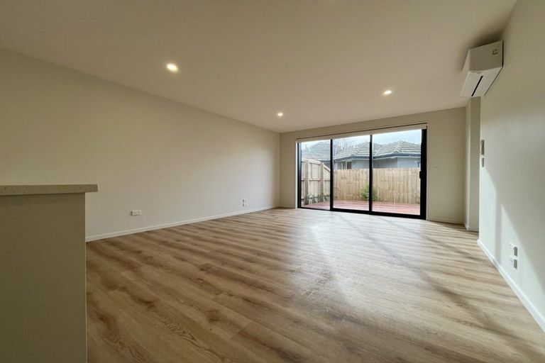 Photo of property in 5/11 Trist Place, Edgeware, Christchurch, 8013