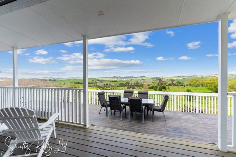Photo of property in 67 Te Pahi River Drive, Paparoa, 0583