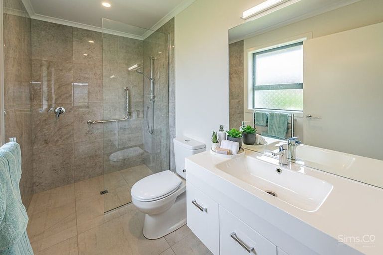 Photo of property in 35 Sussex Road, Springvale, Whanganui, 4501