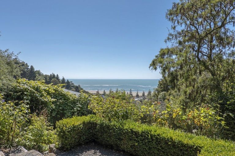 Photo of property in 97 Richmond Hill Road, Richmond Hill, Christchurch, 8081