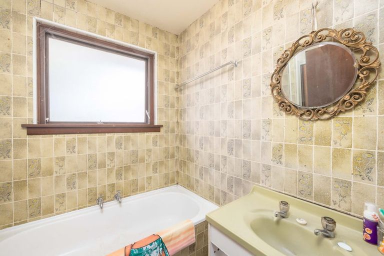 Photo of property in 27 Keighleys Road, Bromley, Christchurch, 8062